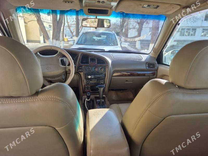 Nissan Pathfinder 2001 - 110 000 TMT - Aşgabat - img 1