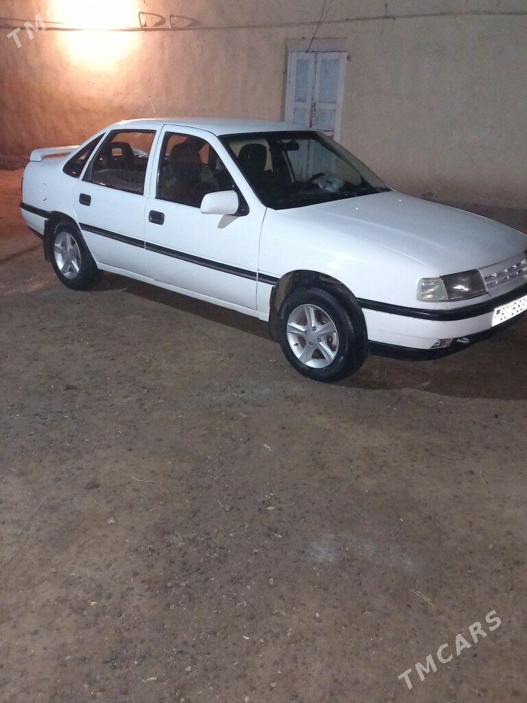 Opel Vectra 1992 - 36 000 TMT - Mary - img 1