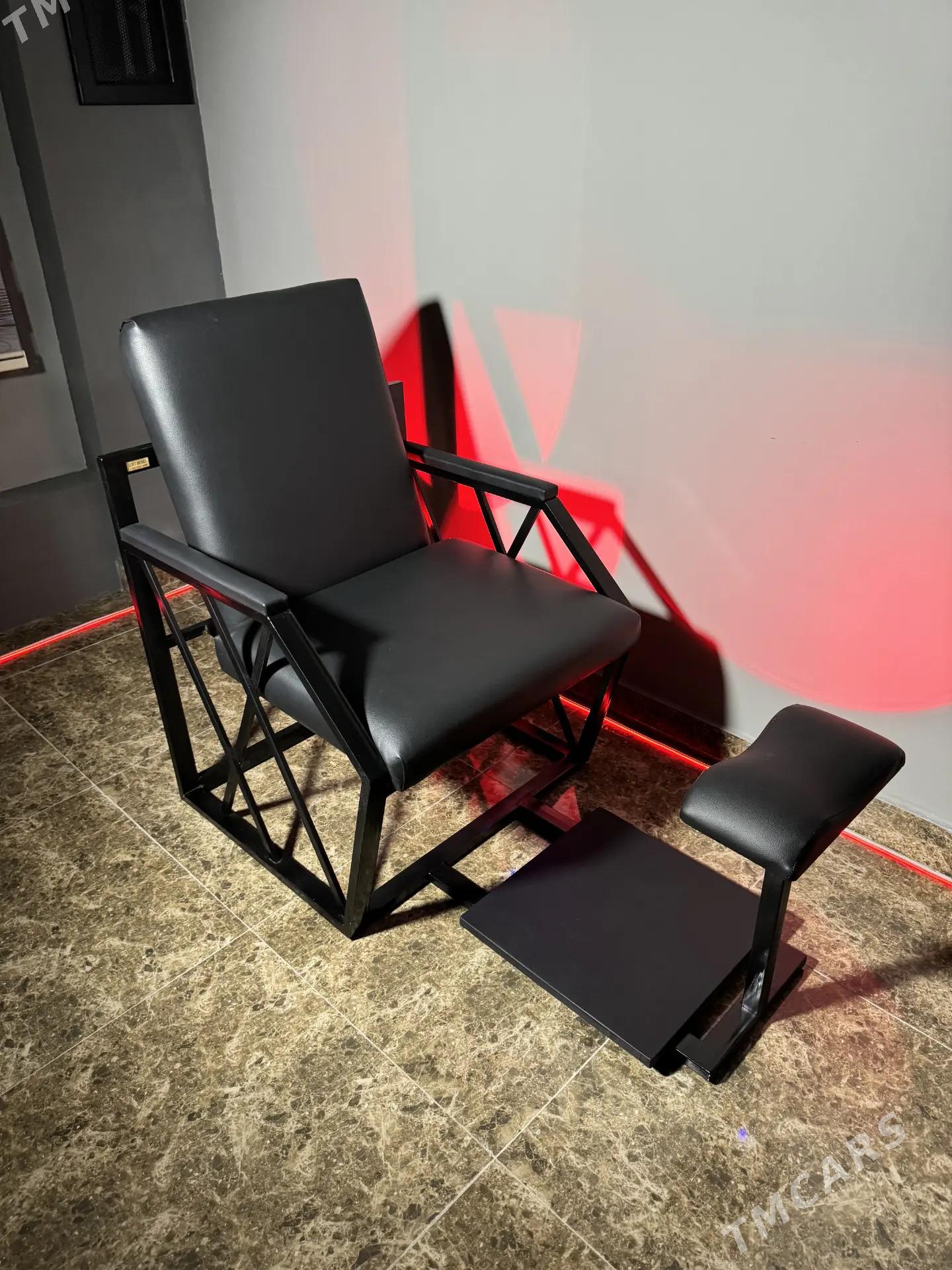 Pedikyur kreslo педикюрный - Мары - img 1