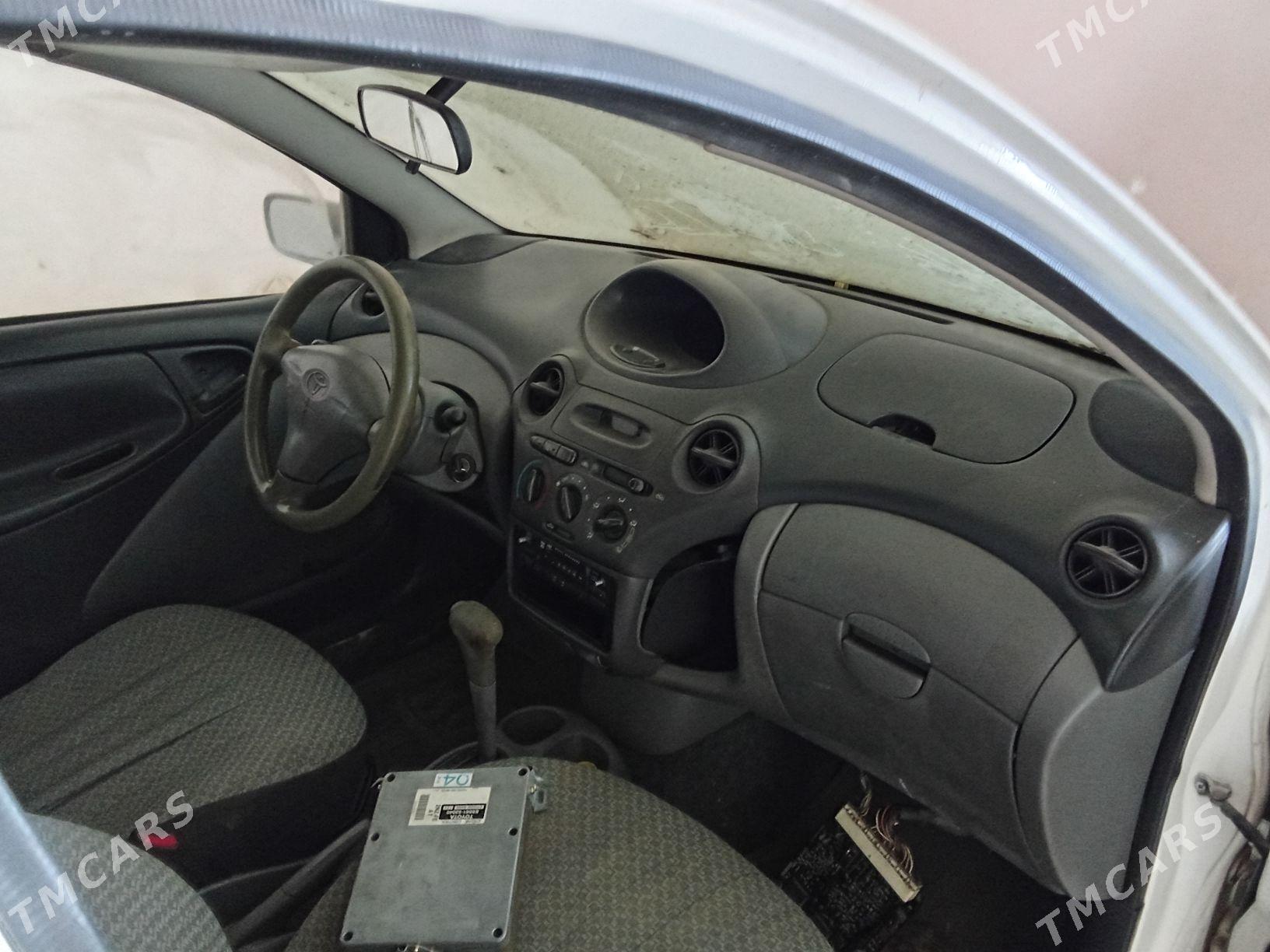 Toyota Echo 1999 - 50 000 TMT - Туркменабат - img 1