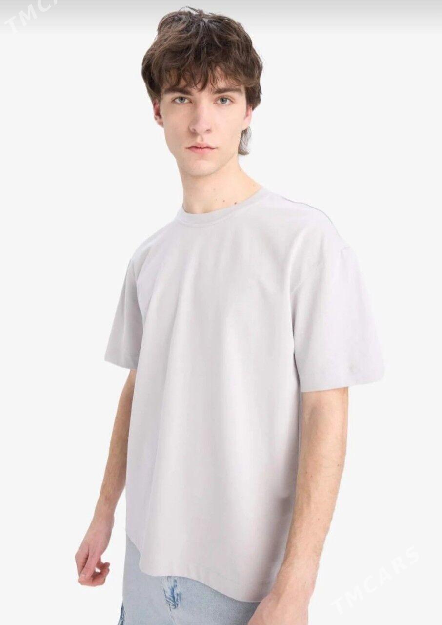 Оверсайз Майка DEFACTO - Ким район - img 1