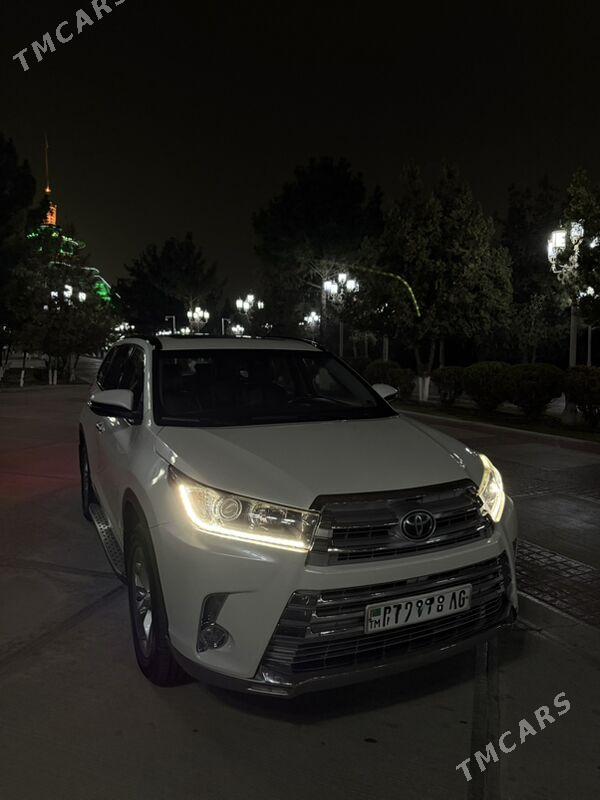 Toyota Highlander 2018 - 535 000 TMT - Aşgabat - img 1