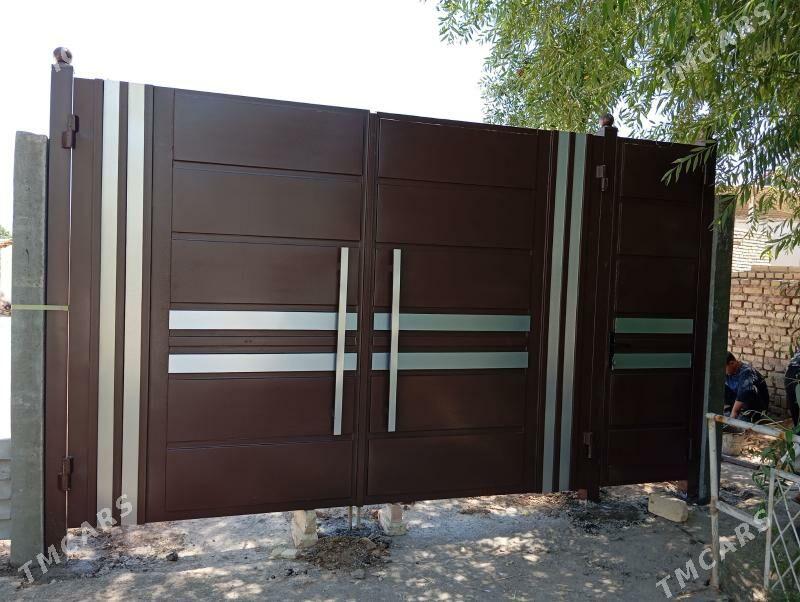 Derwezeler Watolar demir isler - Мургап - img 1