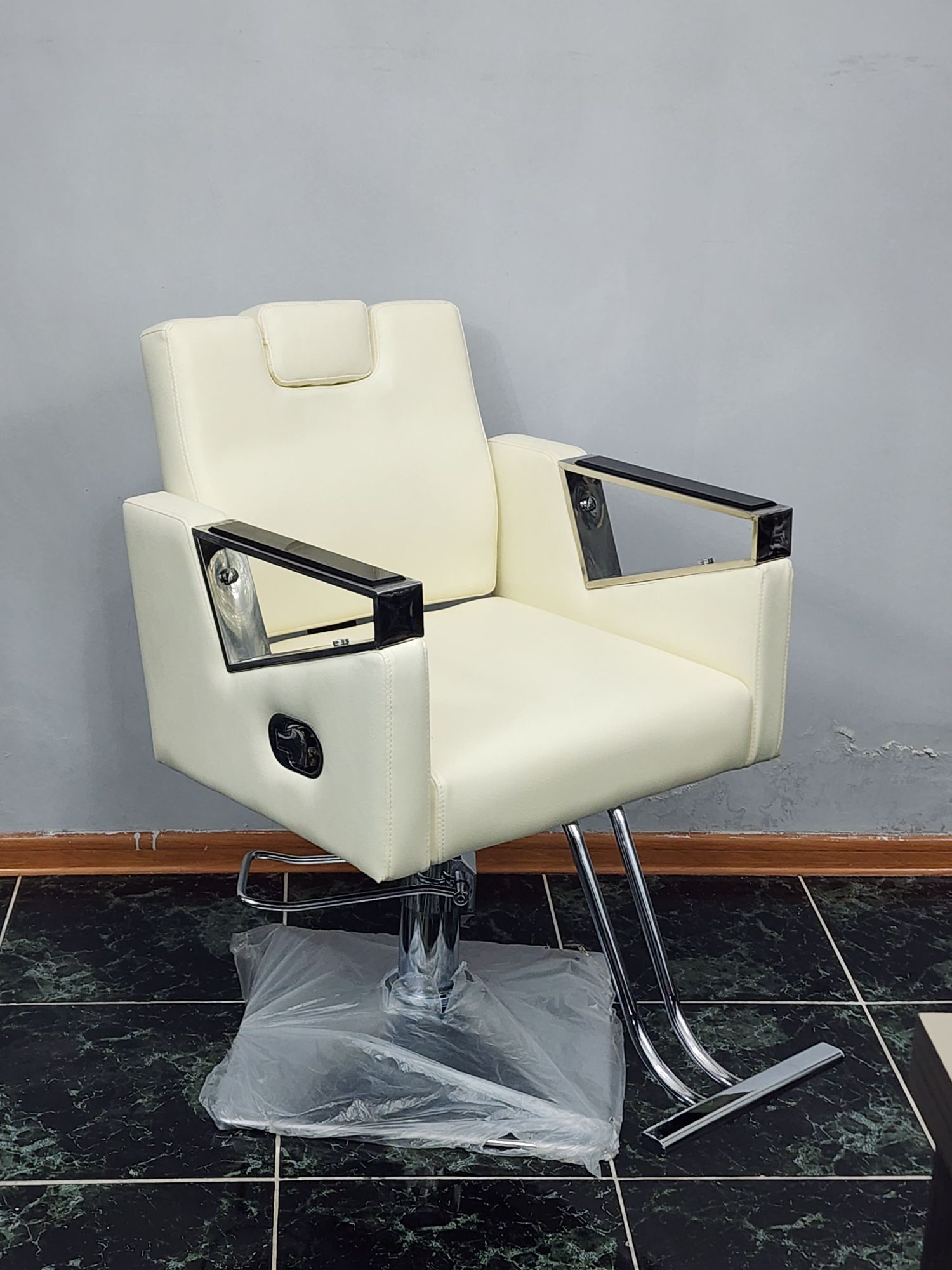 Salon kreslo parikmaher kresla - Parahat 2 - img 1