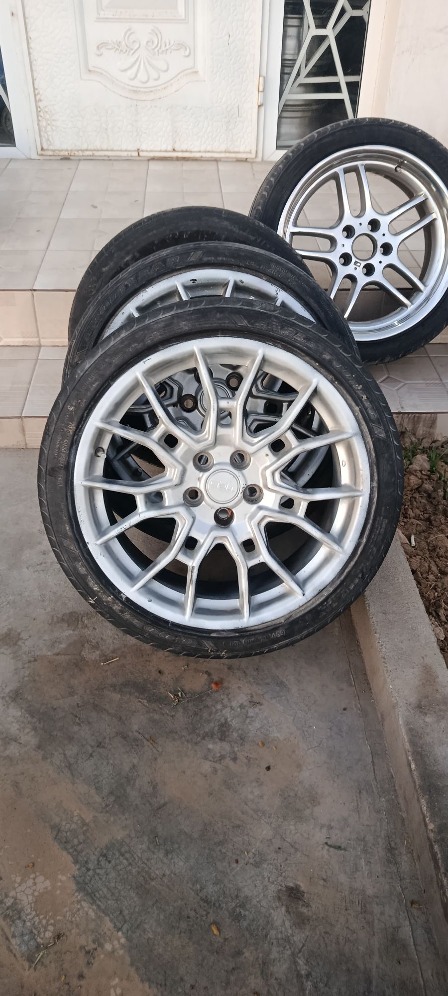 19lyk diska 2 000 TMT - Mary - img 1