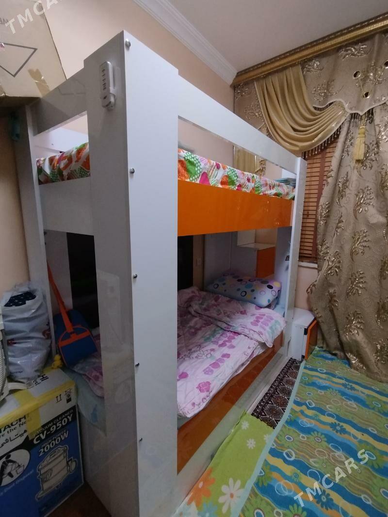 çaga BM Krawat - Мир 2 - img 1