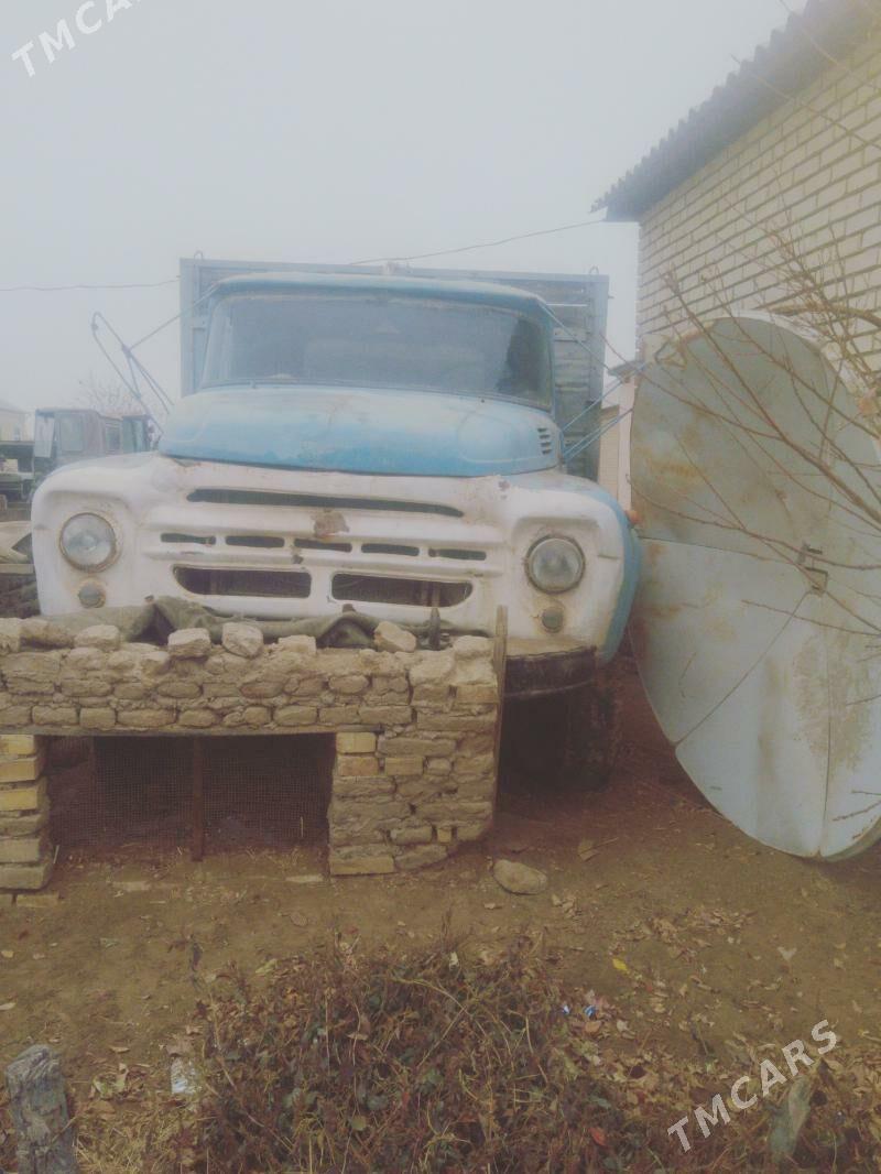 Zil 130 1989 - 30 000 TMT - Sakarçäge - img 1