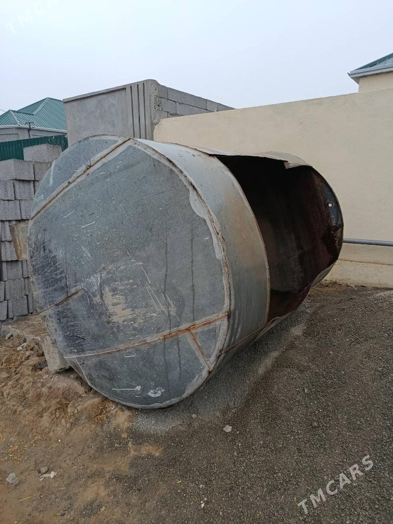 Baçok 3 tonna - Чоганлы - img 1