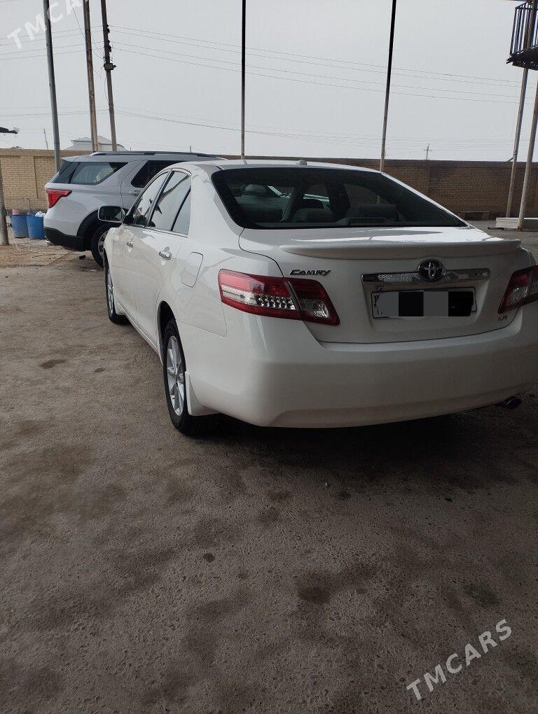 Toyota Camry 2011 - 200 000 TMT - Mary - img 1