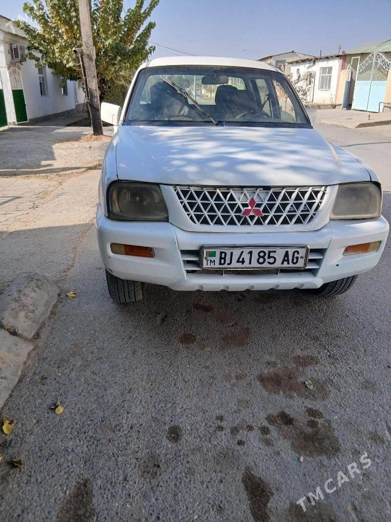 Mitsubishi L200 2002 - 90 000 TMT - Çoganly - img 1