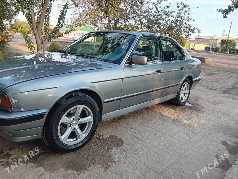 BMW 525 1992 - 45 000 TMT - Кёнеургенч - img 1