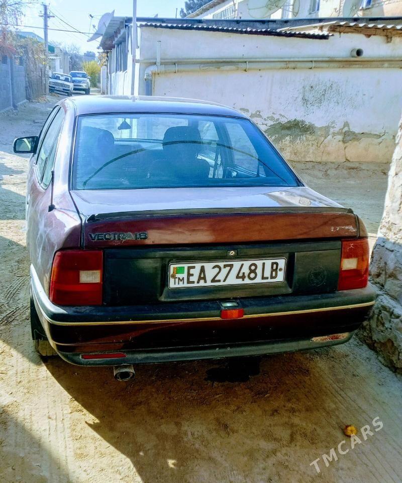 Opel Vectra 1992 - 28 000 TMT - Dostluk - img 1