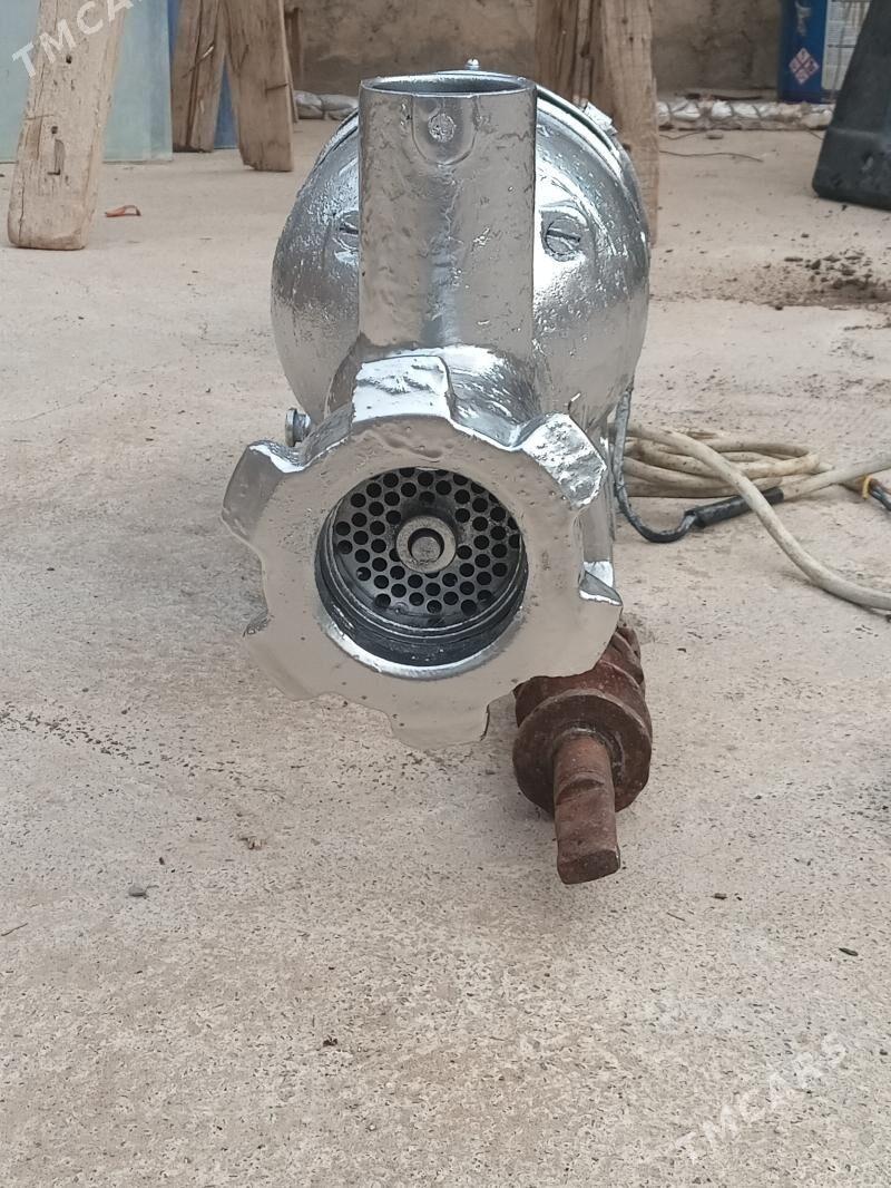 Et maşyn - Анев - img 1