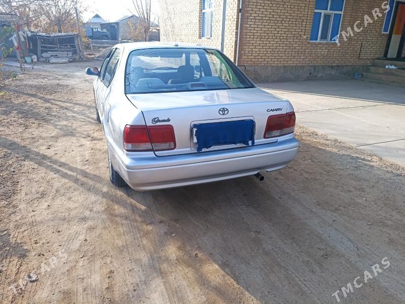 Toyota Vista 1995 - 73 000 TMT - Теджен - img 1