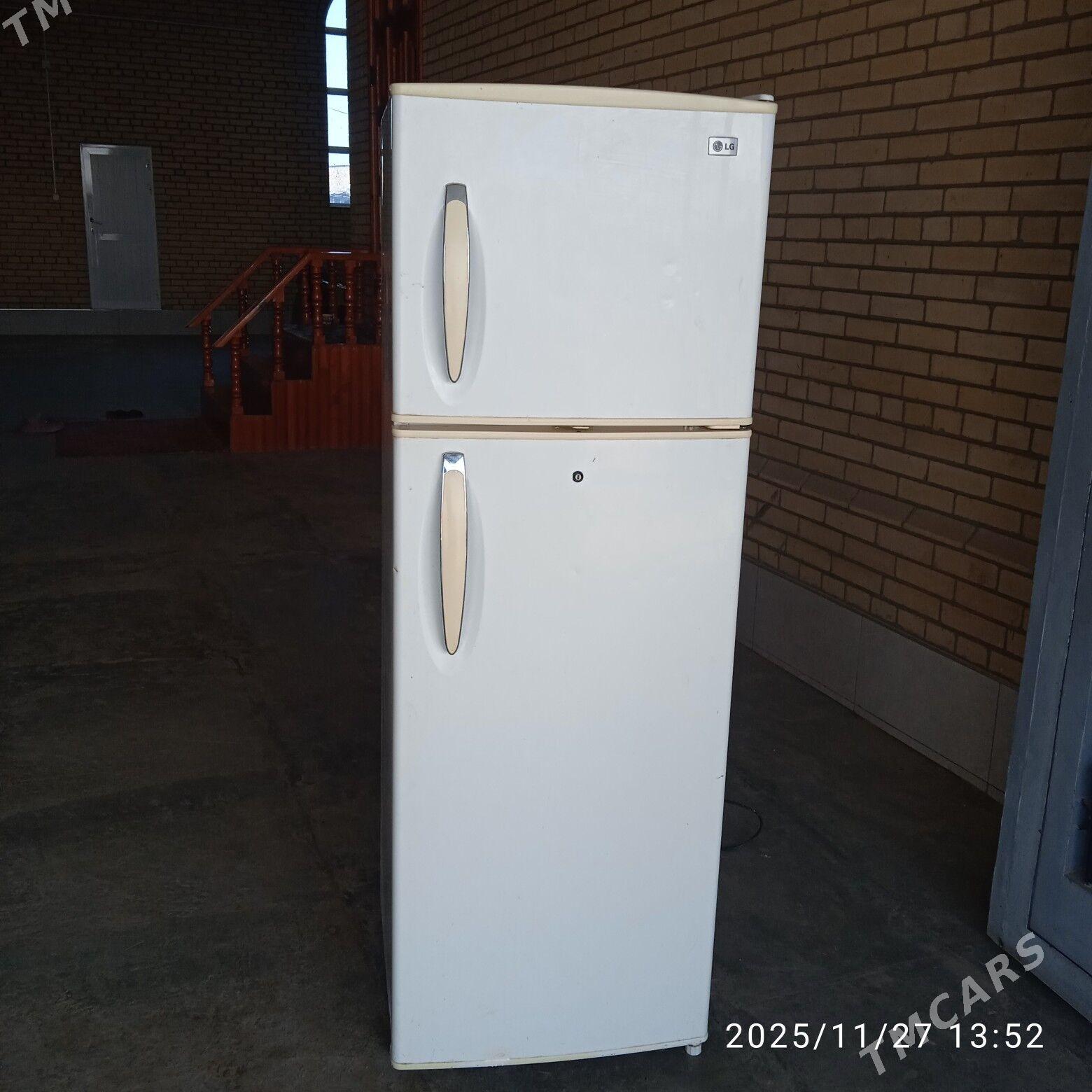 LG Holodilnik. - Чарджоу - img 1