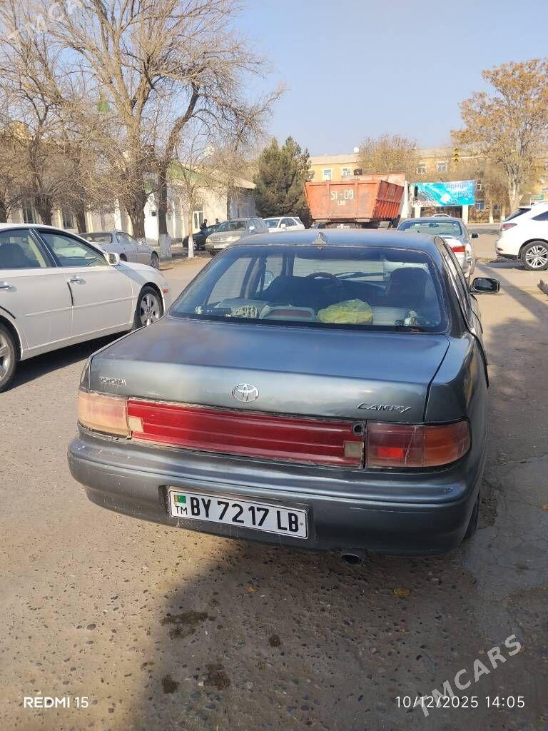 Toyota Camry 1992 - 50 000 TMT - Керки - img 1