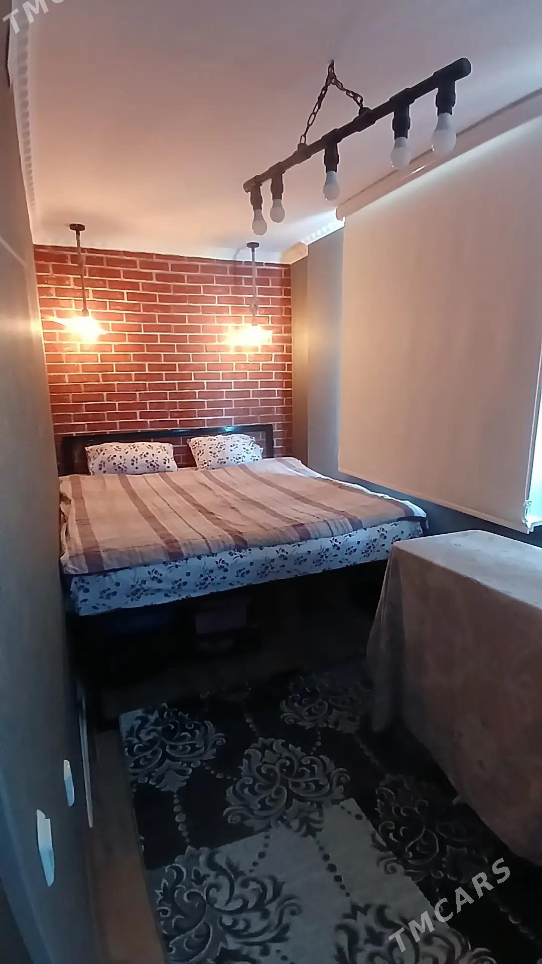 9мкр 1ком 3 этаж Евро-ремонт - 9 mkr - img 1