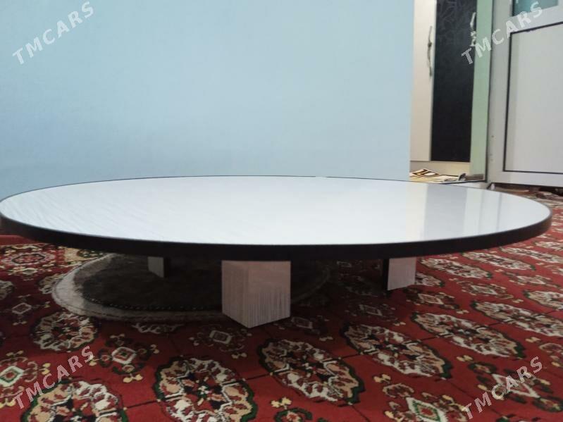 Tegelek stol - Бузмеин - img 1