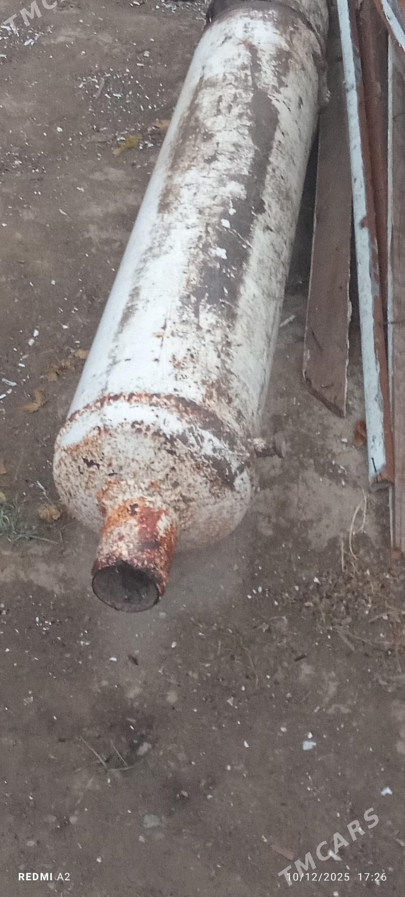 Titan - Херрикгала - img 1