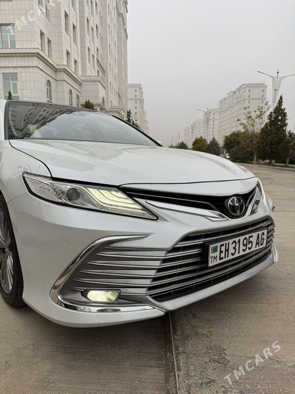 Toyota Camry 2023 - 656 000 TMT - Podwoýski köç. (Bitarap Türkmenistan şaýoly) - img 1
