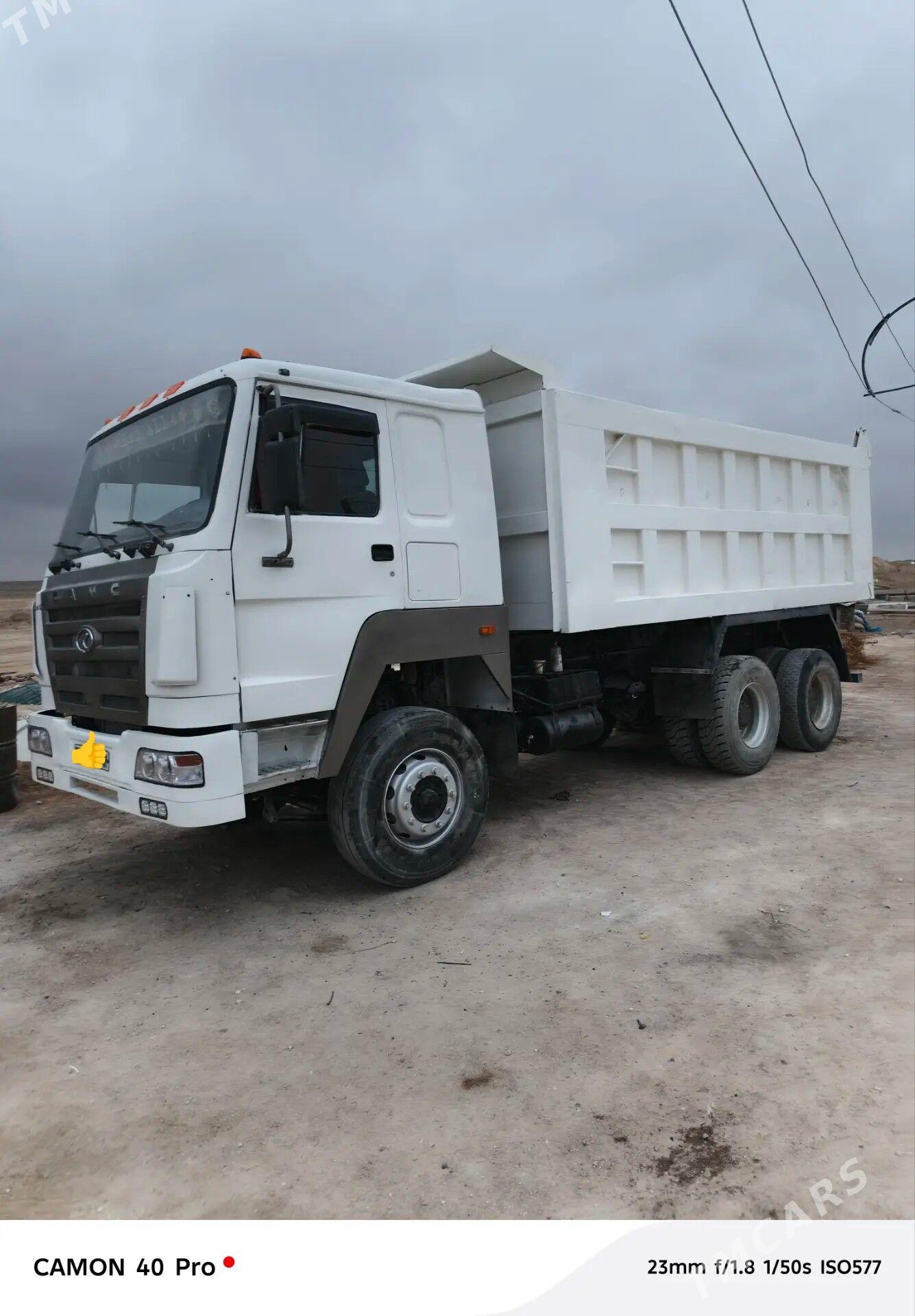 Howo Sinotruk 2008 - 400 000 TMT - Туркменбаши - img 1