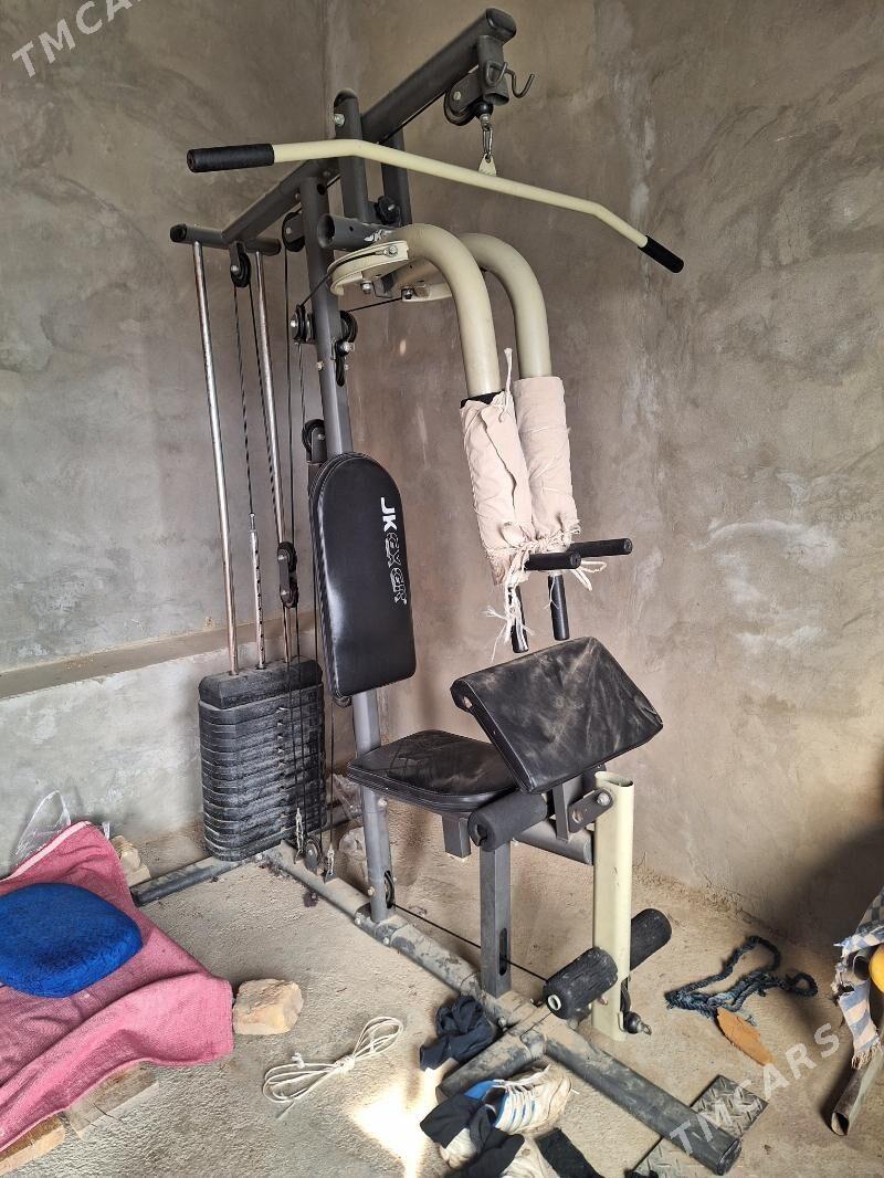 Trnajorny unwersal - Бахарден - img 1