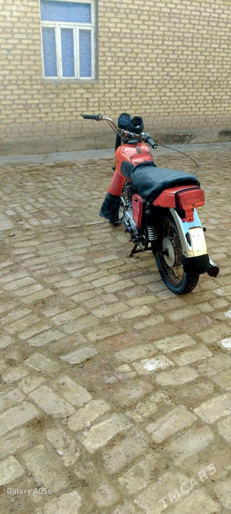 Iž Planeta 5 2015 - 6 000 TMT - Babadaýhan - img 1