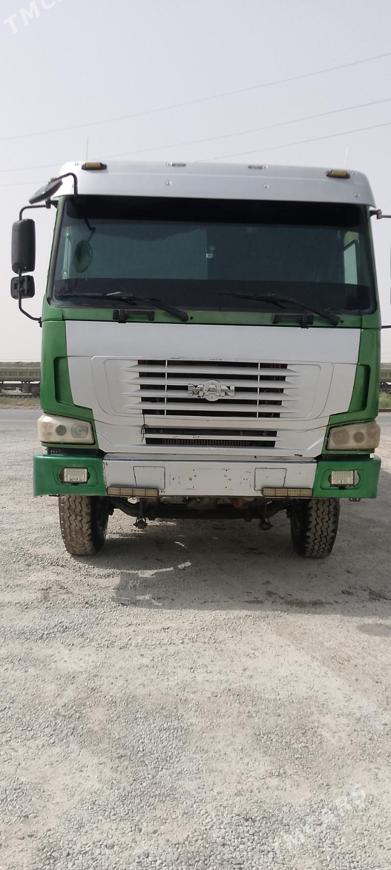 Howo Sinotruk 2009 - 260 000 TMT - Кака - img 1