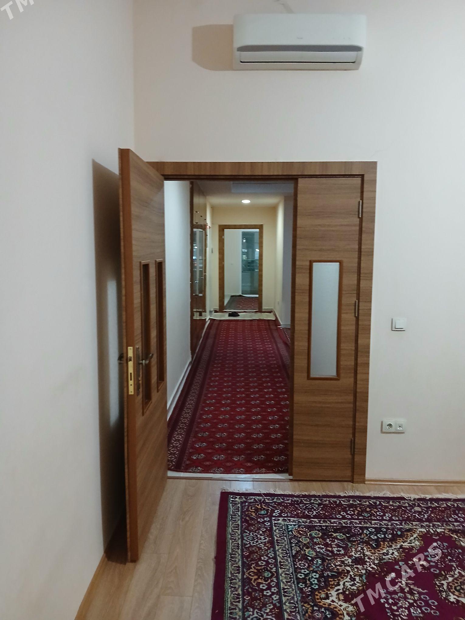 Arenda Gurtly - Gurtly - img 1