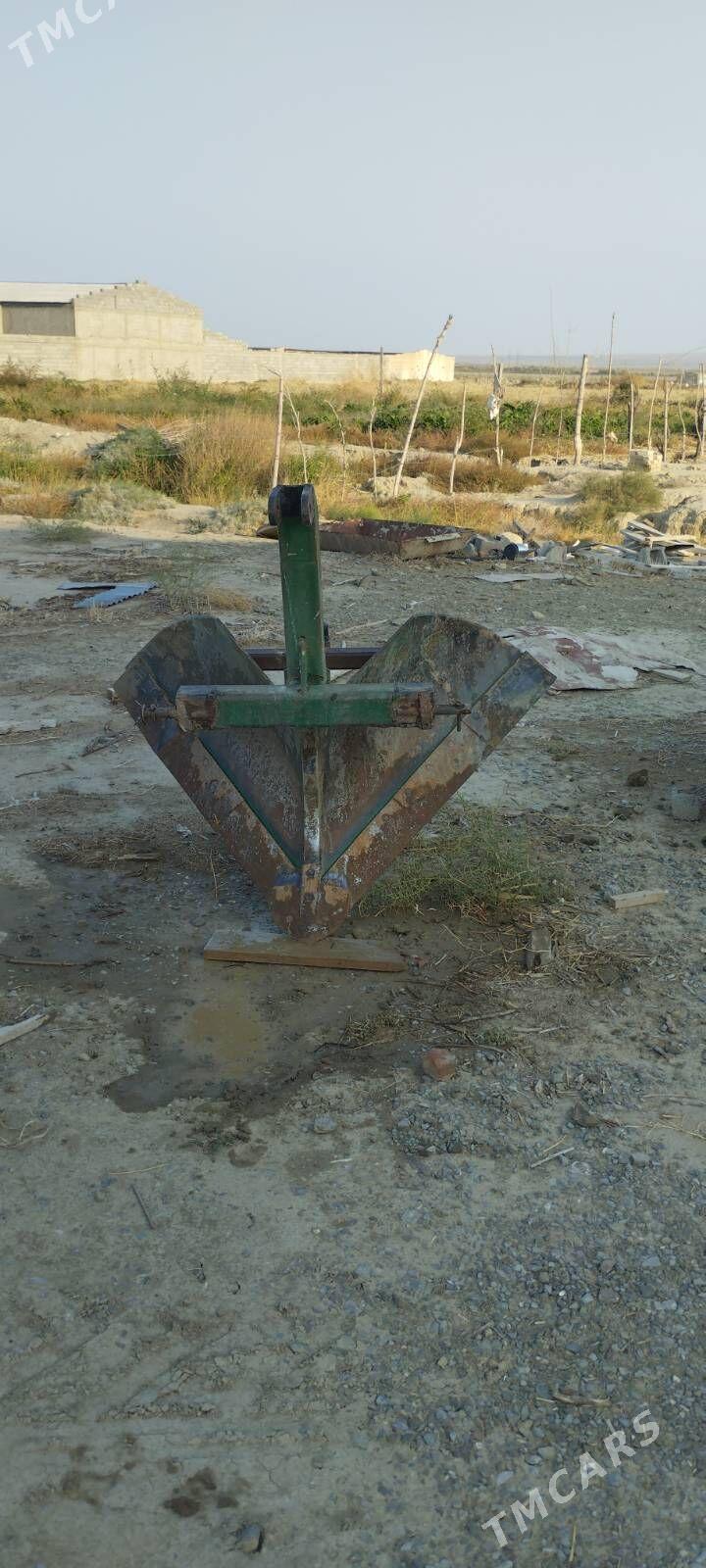 Kapatel Ýapkeş - Бахарден - img 1