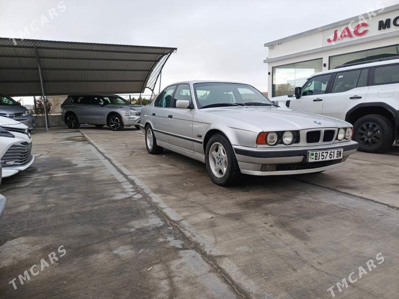 BMW 525 1995 - 95 000 TMT - Балканабат - img 1
