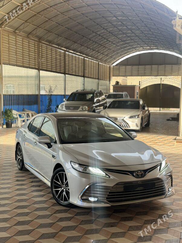 Toyota Camry 2021 - 415 000 TMT - Мары - img 1