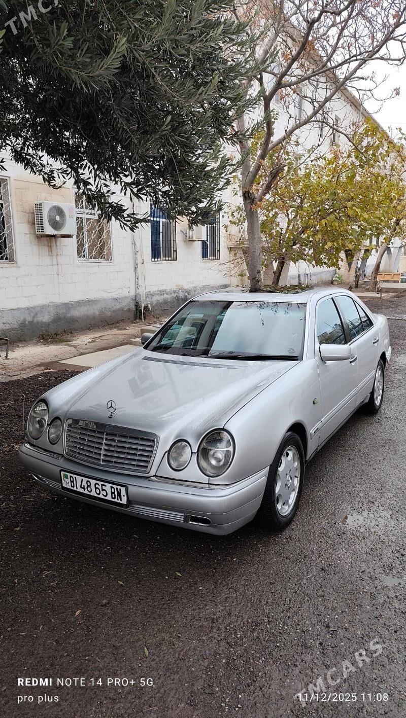 Mercedes-Benz E420 1996 - 100 000 TMT - Türkmenbaşy - img 1