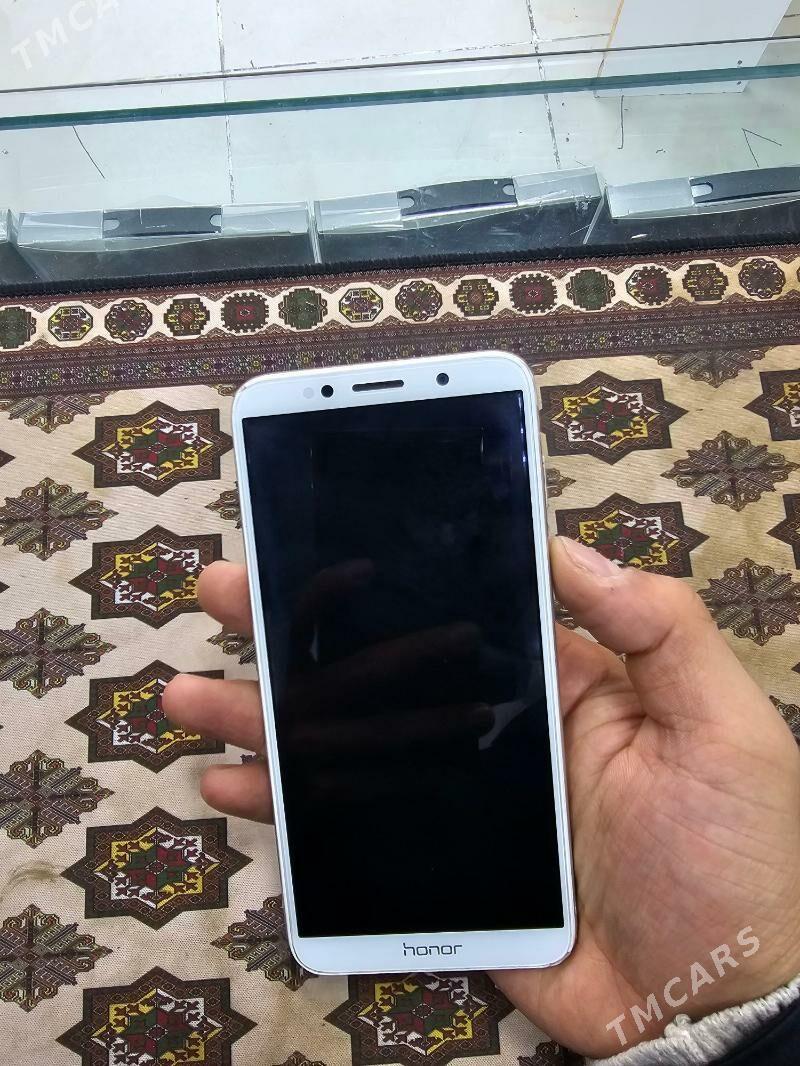 Honor 7s - Bekrewe - img 1