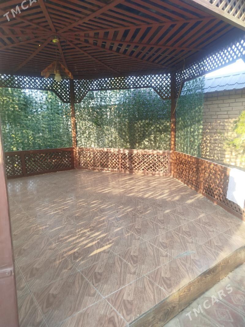 Продаю дачу 2х э коттедж 10 со - Türkmenabat - img 1