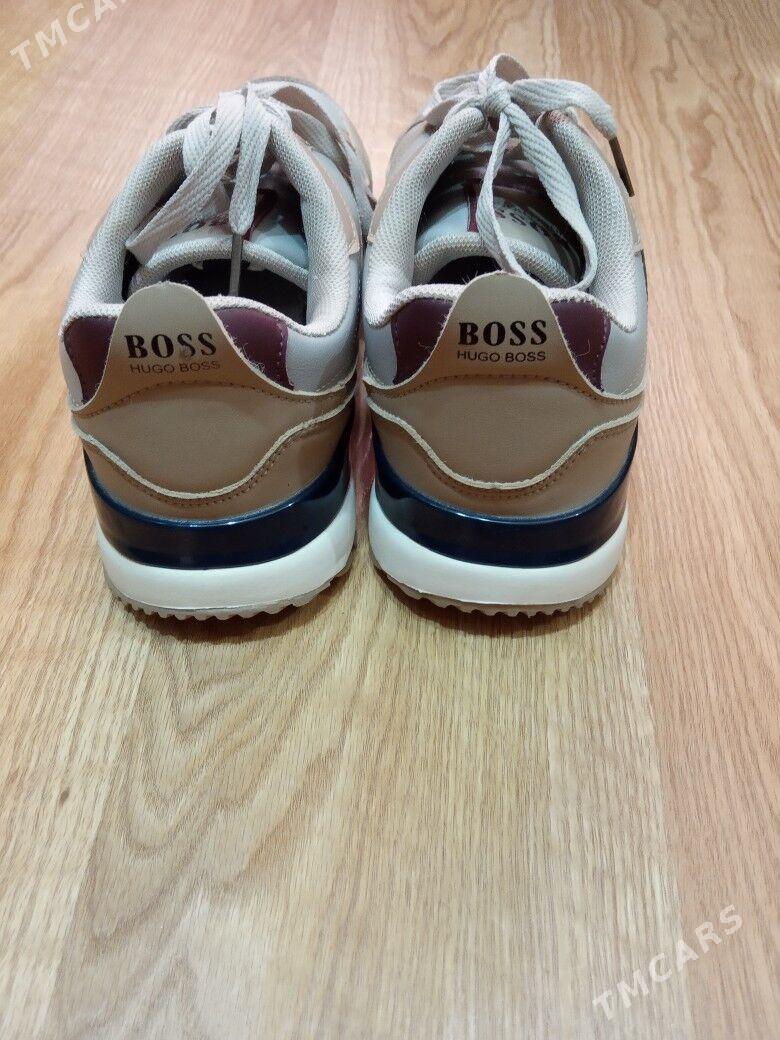 кроссовки ,,ВОSS'' размер 41 - Ашхабад - img 1