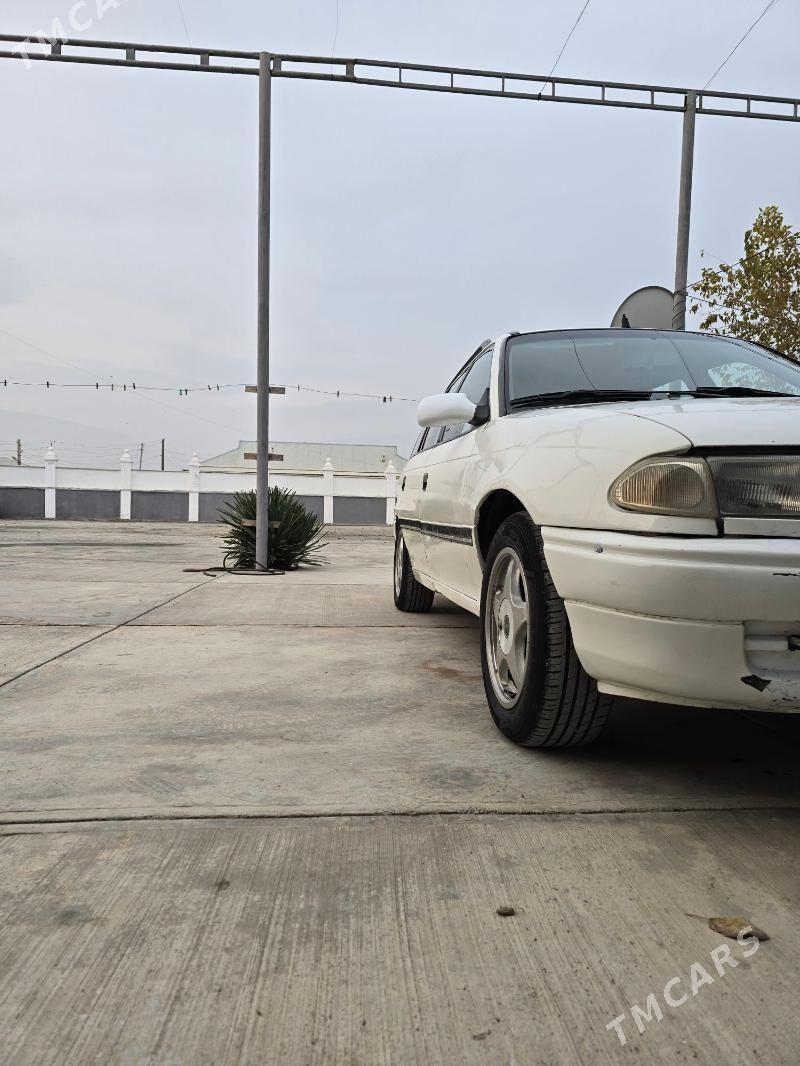 Opel Astra 1992 - 36 000 TMT - Гёкдепе - img 1