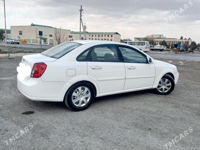Chevrolet Lacetti 2006 - 83 000 TMT - Бузмеин - img 1
