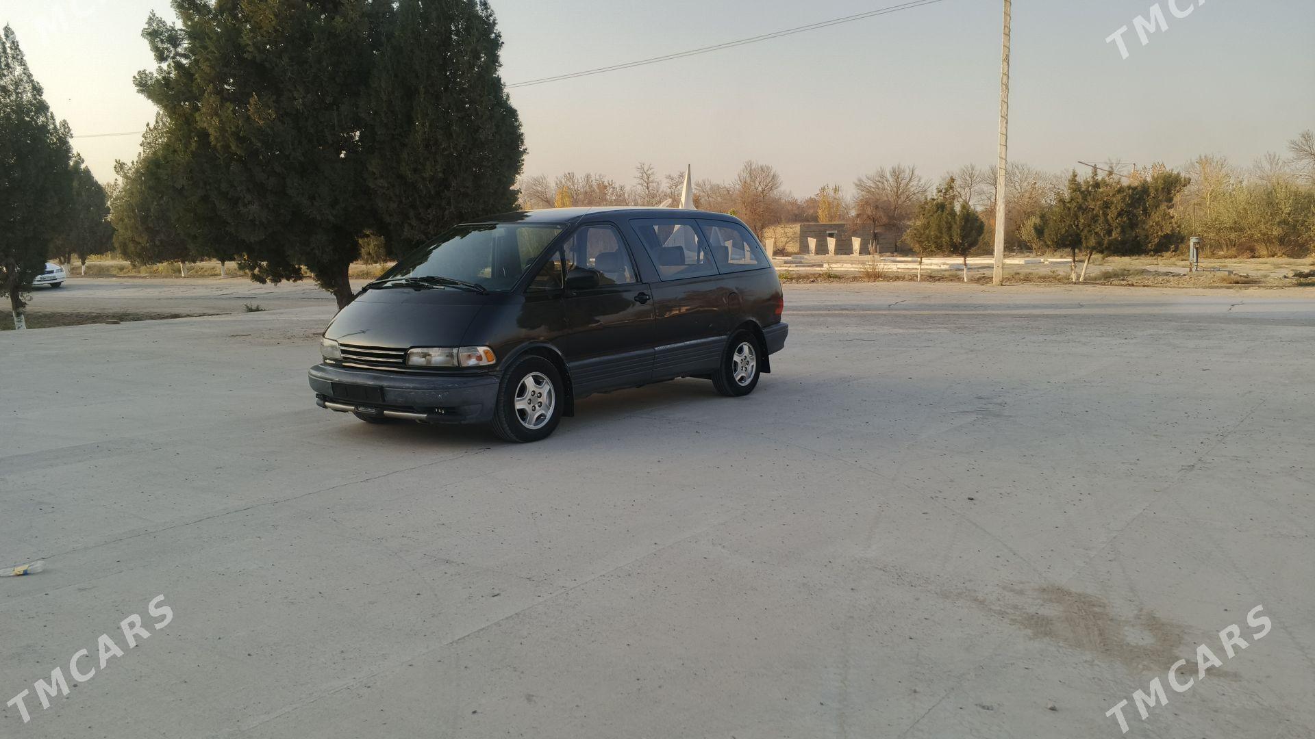 Toyota Previa 1995 - 100 000 TMT - Халач - img 1