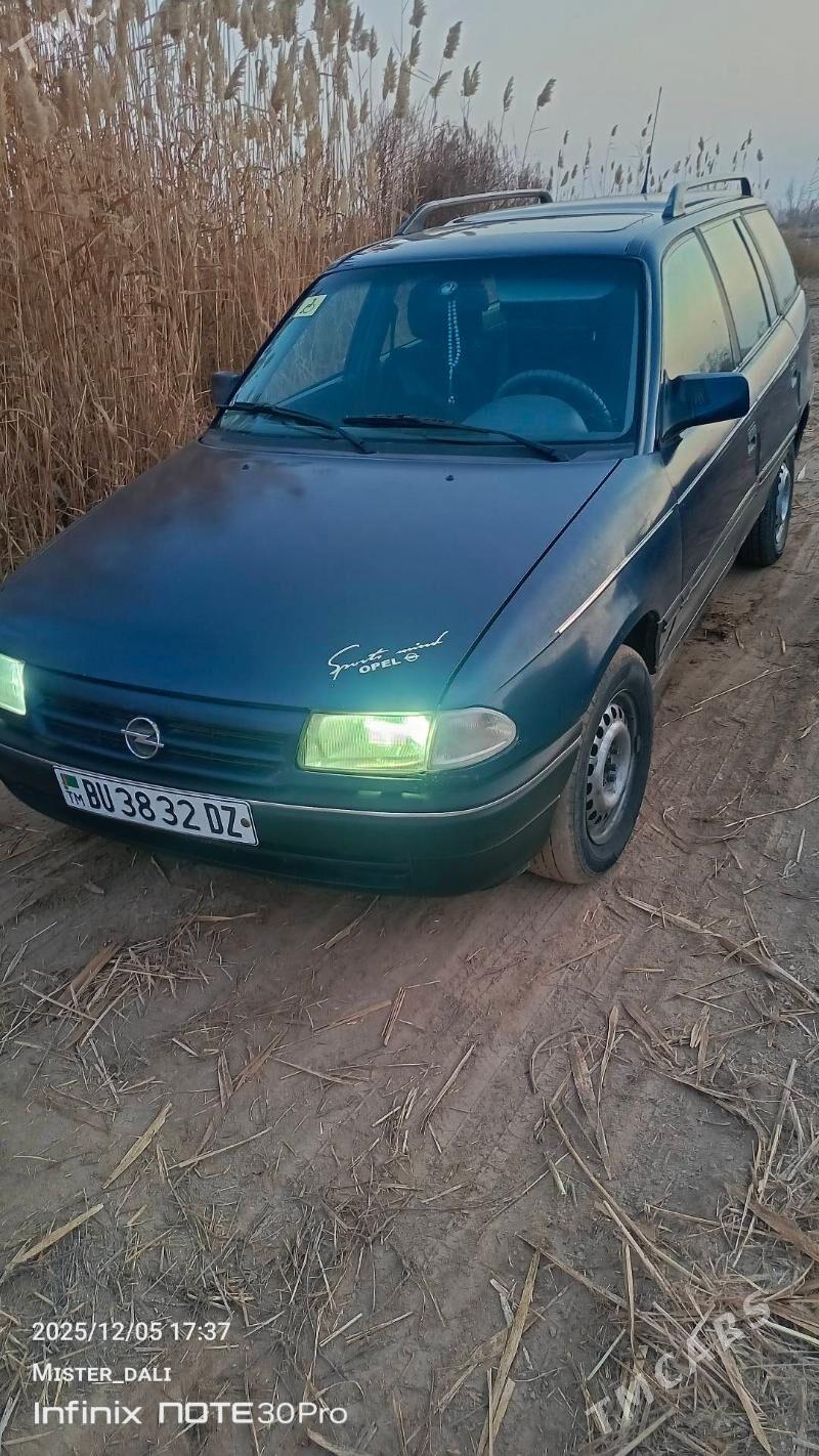 Opel Astra 1993 - 35 000 TMT - Губадаг - img 1