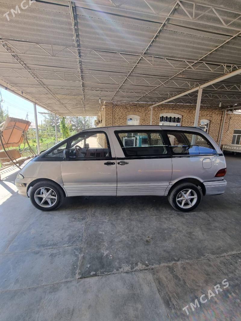 Toyota Previa 1997 - 32 000 TMT - Мары - img 1