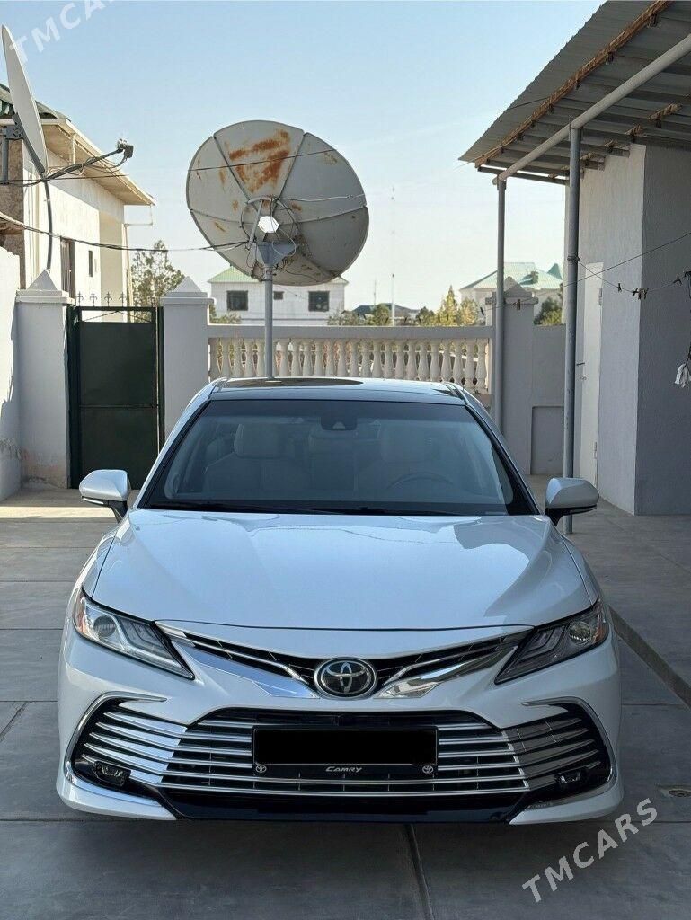 Toyota Camry 2020 - 390 000 TMT - Балканабат - img 1