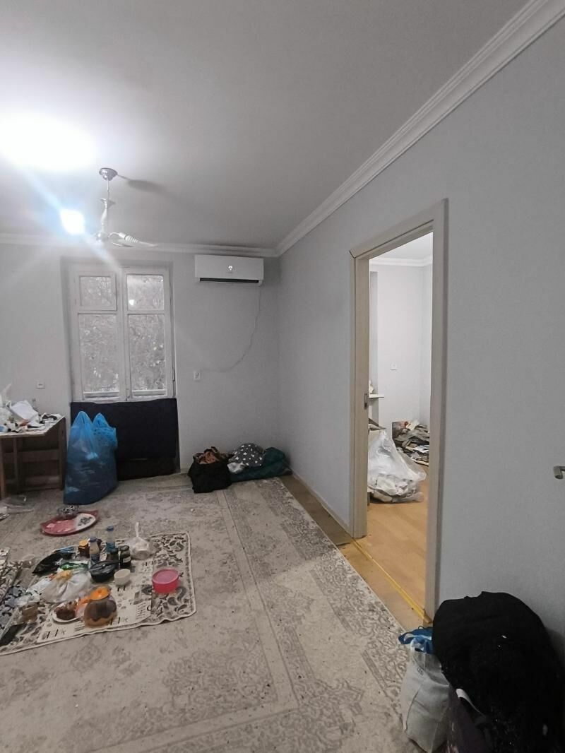 Satlyk Jay 6-mkr 3-Kom - 6 мкр - img 1