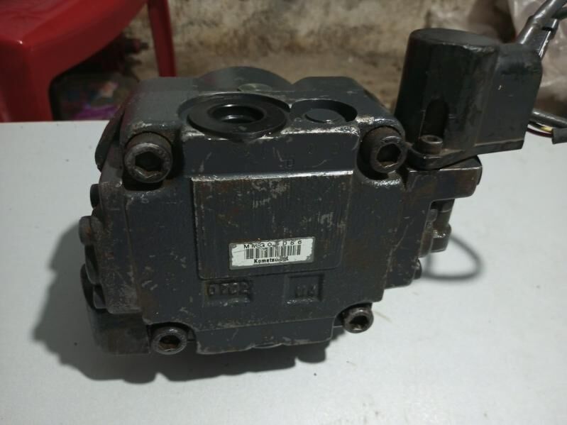 Komatsu Enşa. 5 000 TMT - Ашхабад - img 1