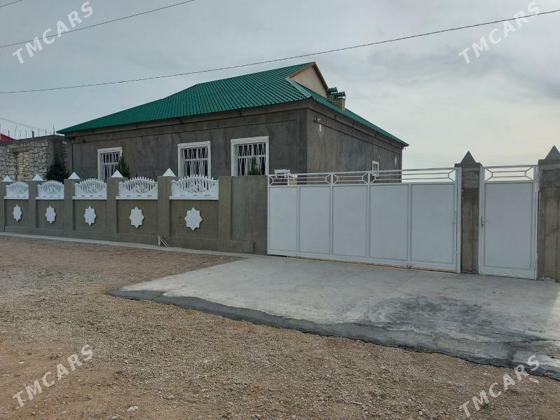 DÙZMERGEN KWARTYL 43 - Балканабат - img 1