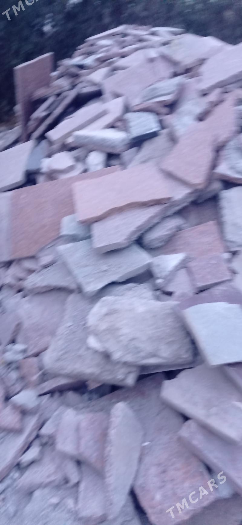 mazayka granit - Бузмеин - img 1