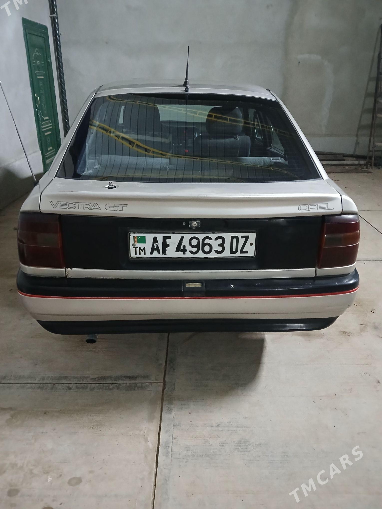 Opel Vectra 1990 - 38 000 TMT - Şabat etr. - img 1