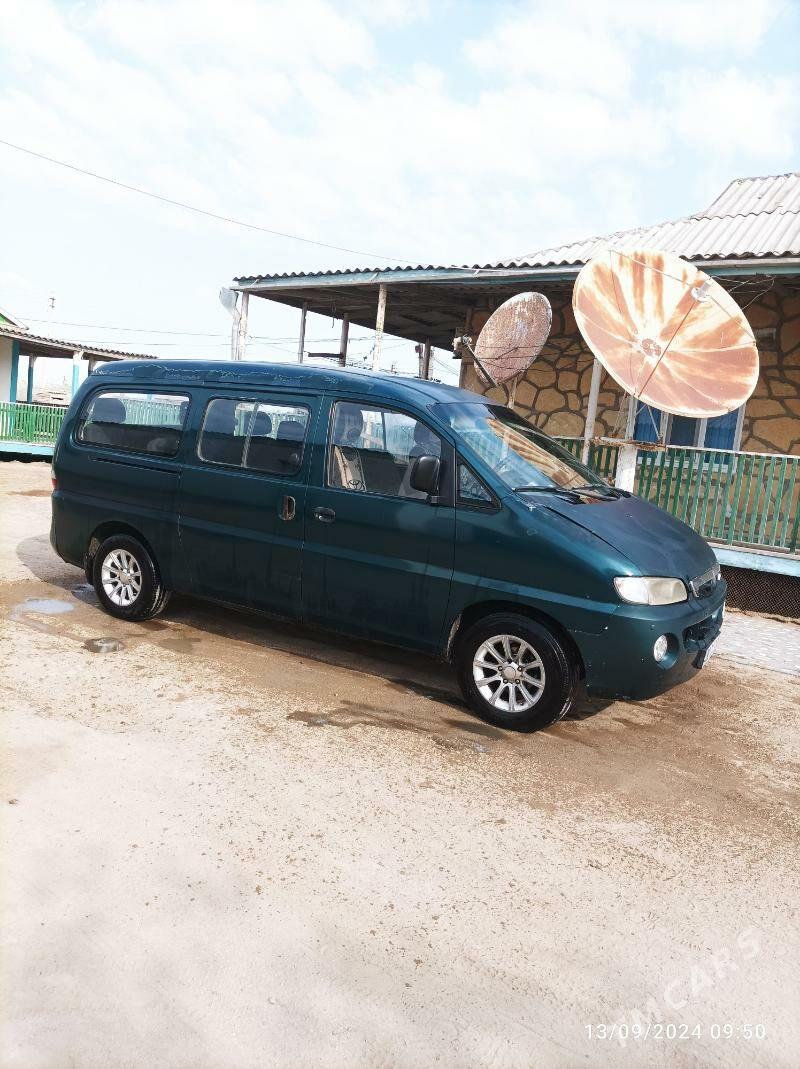Hyundai H-1 2002 - 55 000 TMT - Эсенгулы - img 1