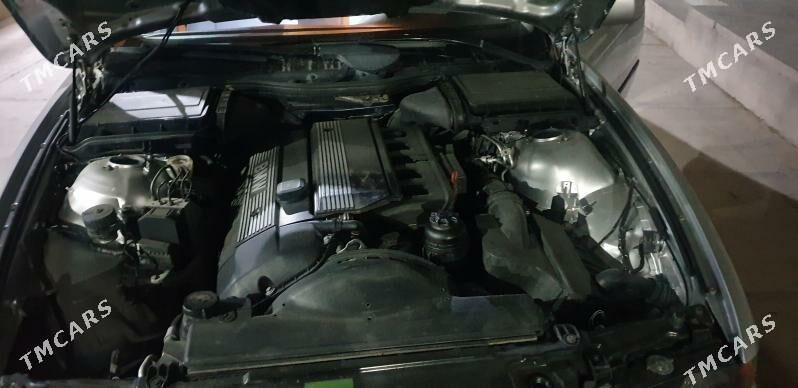BMW E39 2000 - 120 000 TMT - Байрамали - img 1
