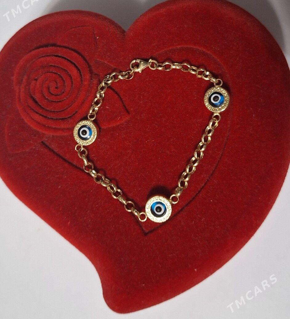 Gyzyl braslet - Мир 1 - img 1